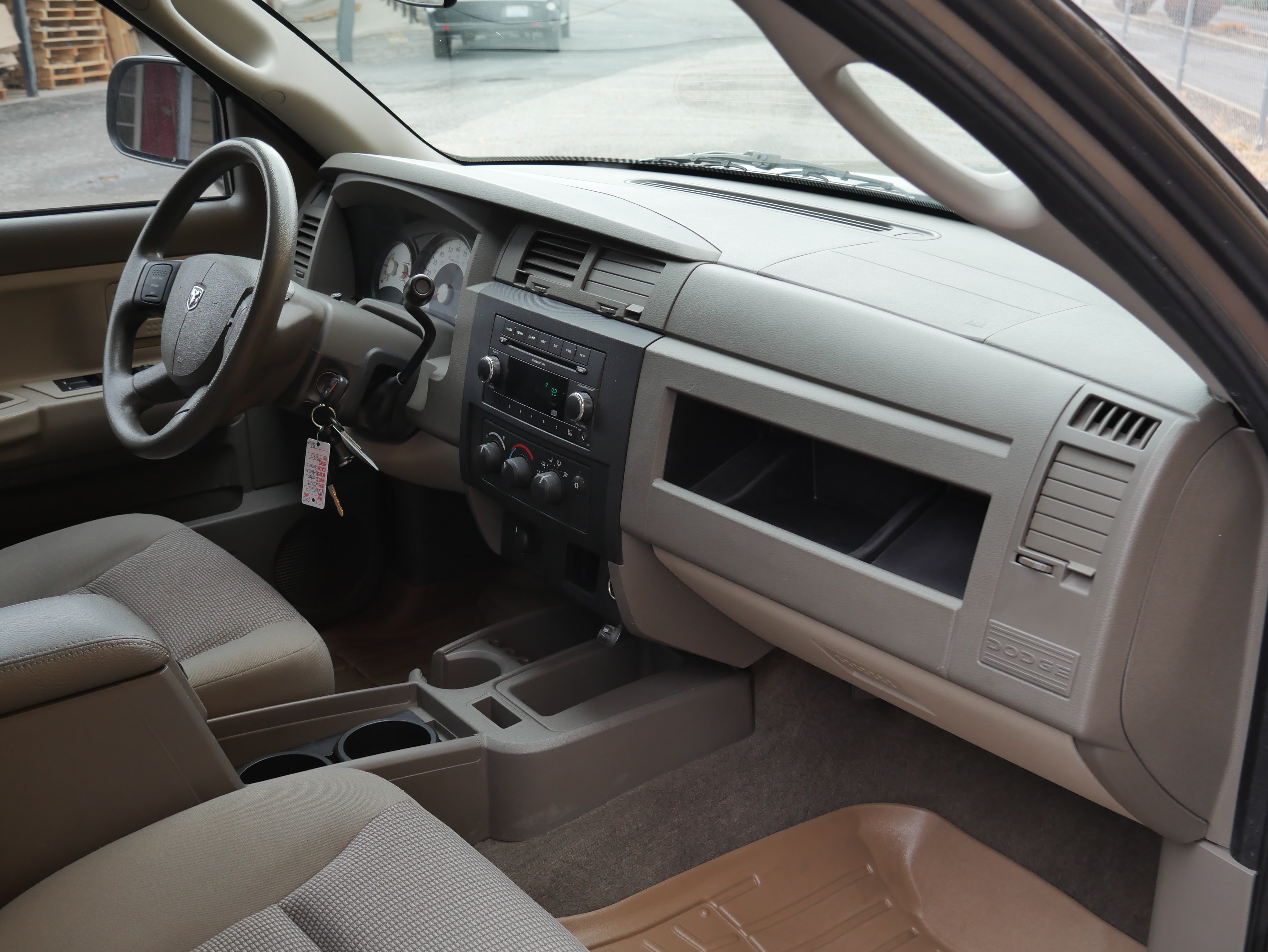 Used 2009 Dodge Dakota Big Horn w/ Utility Group AWD/4WD image 24