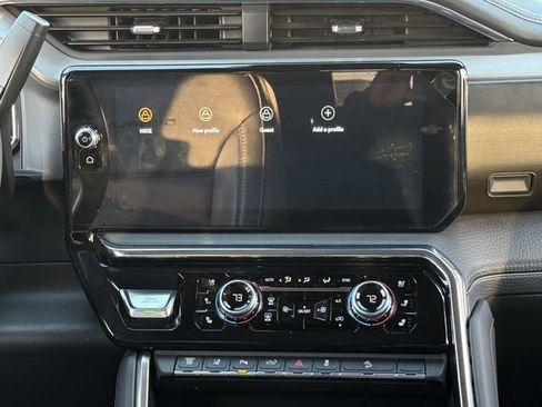 Used 2025 GMC Sierra 2500 Denali w/ Denali Reserve Package image 20