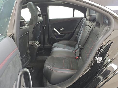 Used 2022 Mercedes-Benz CLA 45 AMG 4MATIC image 9