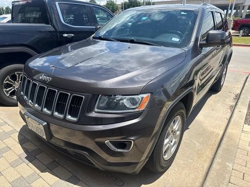 Used 2014 Jeep Grand Cherokee Laredo w/ Security & Convenience Group RWD image 2