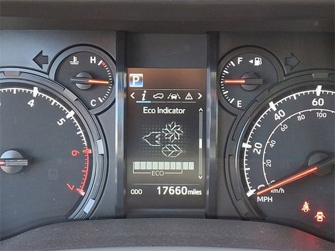Used 2024 Toyota 4Runner SR5 image 21