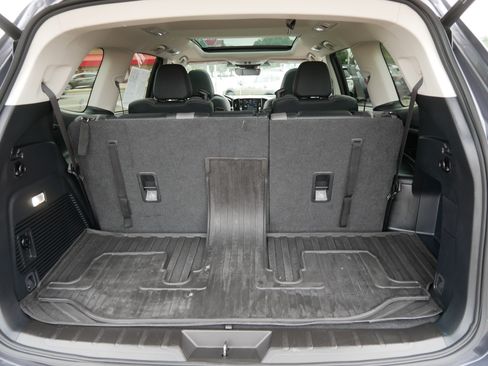 Used 2025 Subaru Ascent Onyx Edition w/ Onyx Package AWD/4WD image 18