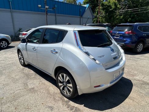 Used 2013 Nissan Leaf SL FWD image 10