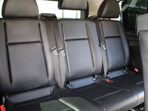 Used 2016 Mercedes-Benz Metris Passenger image 21