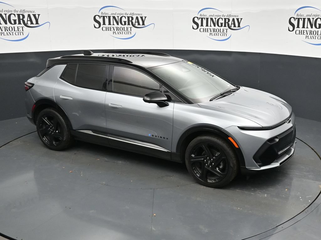 Used 2026 Chevrolet Equinox EV RS w/ LPO, All-Weather Mat Package FWD image 18