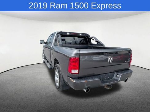 Used 2019 RAM 1500 Express w/ Express Value Package AWD/4WD image 14