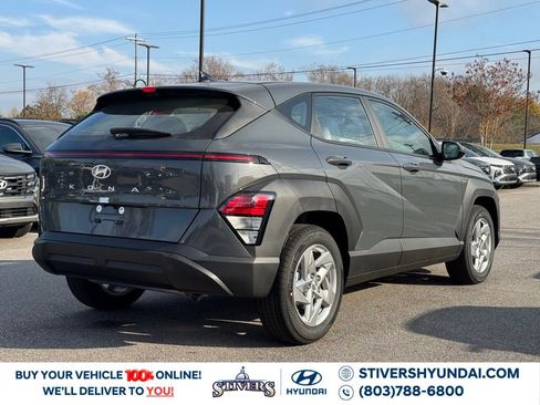 New 2026 Hyundai Kona SE image 13