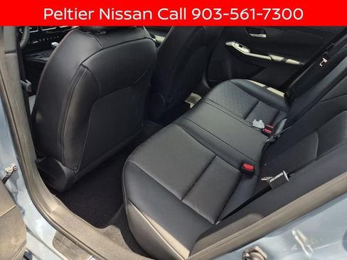 New 2026 Nissan Sentra SR w/ SR Premium Package FWD image 12
