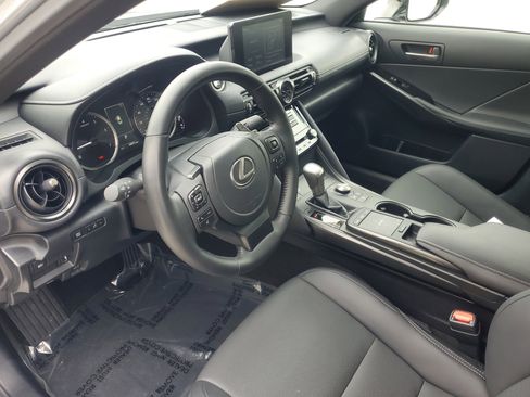 Used 2025 Lexus IS 350 F Sport image 15