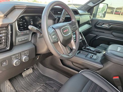 Used 2026 GMC Sierra 2500 AT4X AWD/4WD image 10