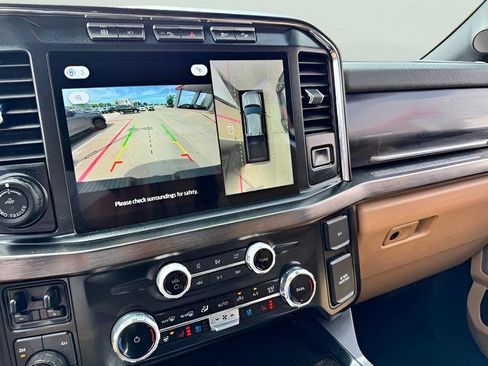 Used 2023 Ford F250 Lariat w/ Sport Appearance Package AWD/4WD image 46