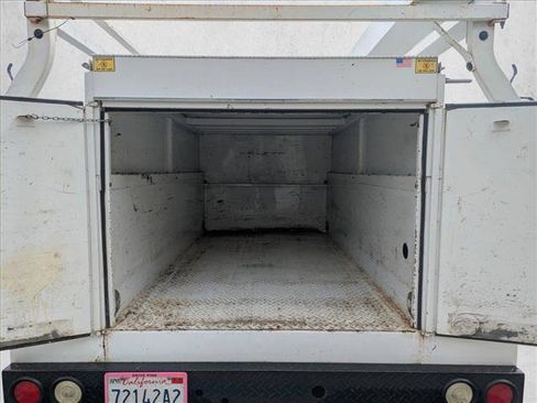 Used 2016 Ford F350 XL image 6