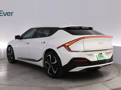Used 2023 Kia EV6 GT-Line AWD/4WD image 17