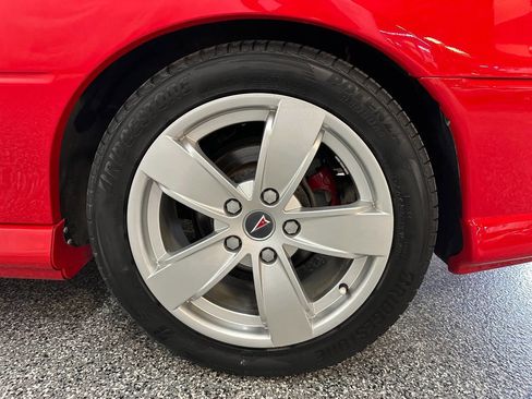 Used 2005 Pontiac GTO image 25