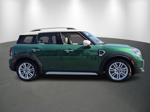 Certified 2024 MINI Cooper Countryman S w/ Signature Upholstery Package image 8