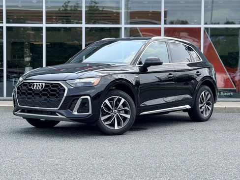 Used 2023 Audi Q5 2.0T Premium Plus w/ Premium Plus Package AWD/4WD image 1