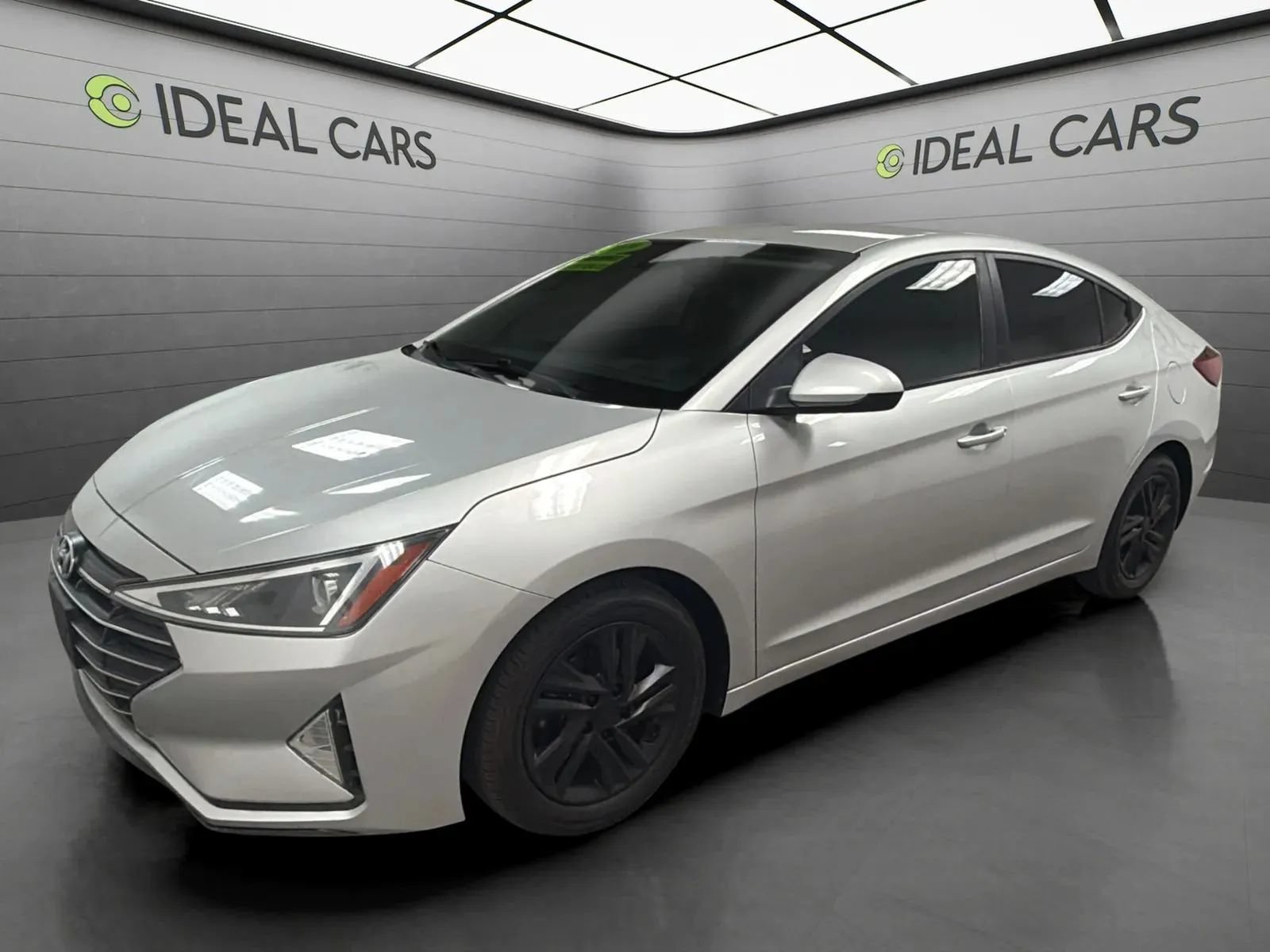 Used 2019 Hyundai Elantra SEL FWD image 1
