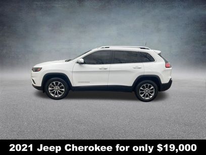 Used 2021 Jeep Cherokee Latitude Lux w/ Comfort/Convenience Group