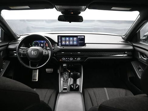 Used 2023 Honda Accord Sport image 18