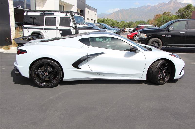 Used 2022 Chevrolet Corvette Stingray Preferred Cpe w/ Z51 Performance Package RWD image 11