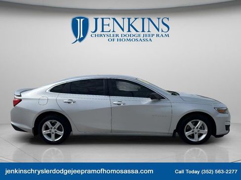 Used 2020 Chevrolet Malibu LS image 7