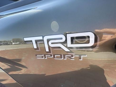 Used 2025 Toyota Tacoma TRD Sport AWD/4WD image 29