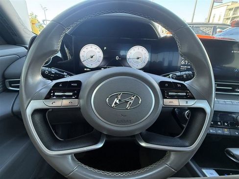 Used 2023 Hyundai Elantra SEL w/ Convenience Package FWD image 29