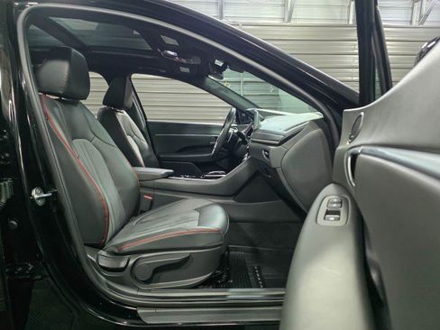 Used 2022 Hyundai Sonata SEL Plus w/ Preferred Accessory Package image 15