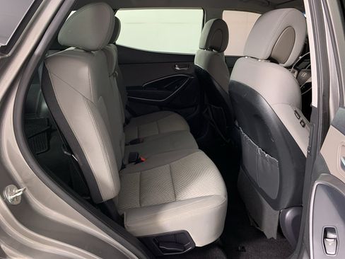 Used 2018 Hyundai Santa Fe Sport FWD image 37
