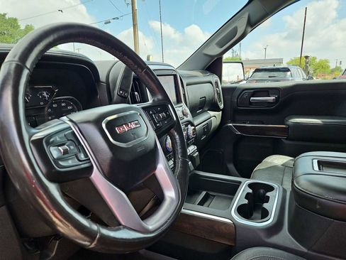 Used 2019 GMC Sierra 1500 SLT RWD image 10