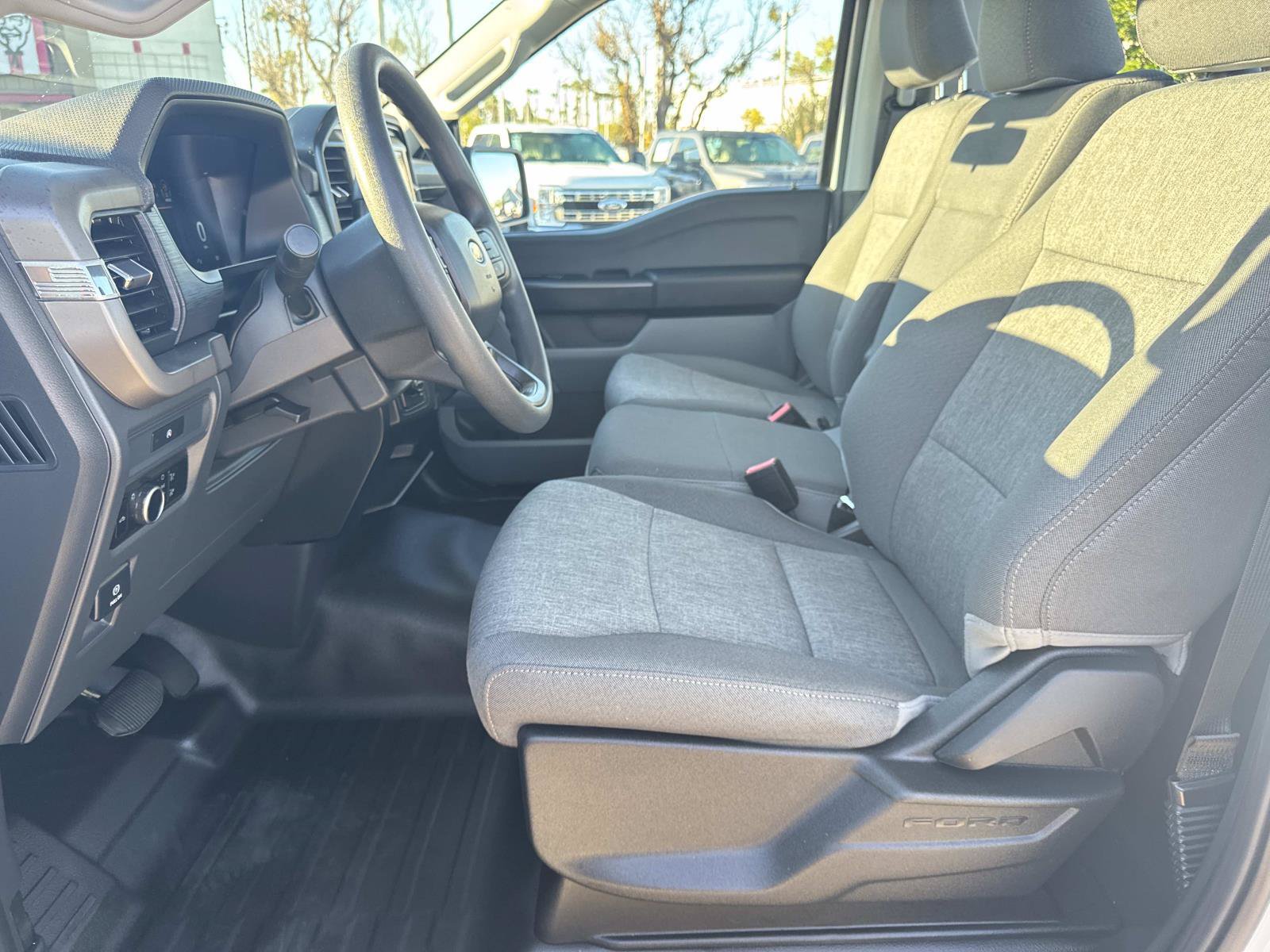 Used 2025 Ford F150 XL AWD/4WD image 17
