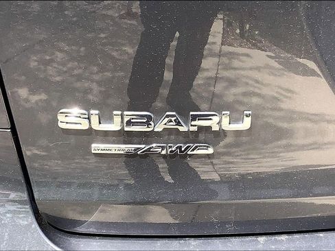Certified 2025 Subaru Ascent Premium AWD/4WD image 36