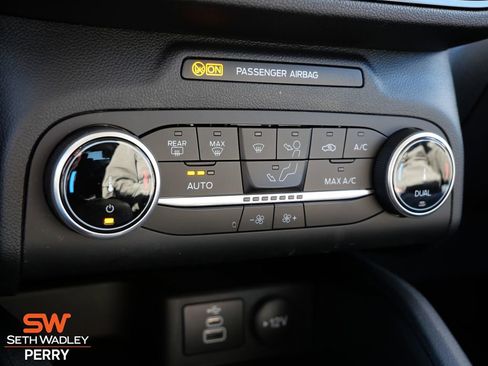 New 2026 Ford Escape Active FWD image 22