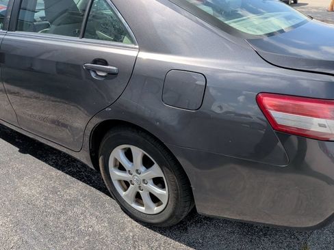 Used 2011 Toyota Camry LE w/ LE Extra-Value Pkg FWD image 28