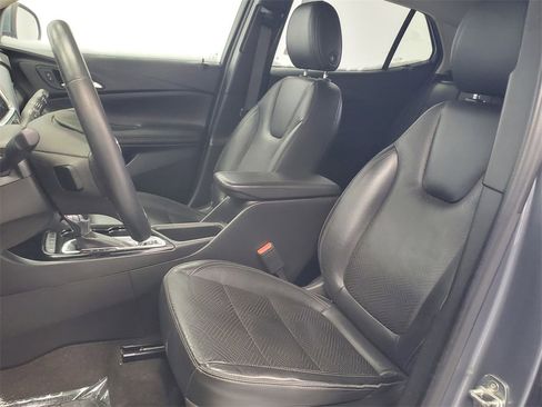 Used 2020 Buick Encore GX Essence image 6