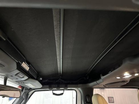 Used 2020 Jeep Wrangler Sport image 30