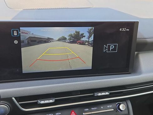 Used 2025 Hyundai Sonata SEL FWD image 17
