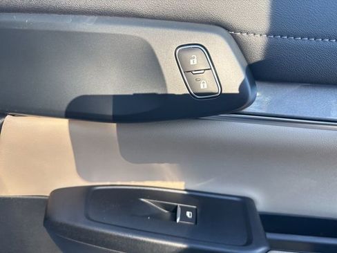 New 2025 Ford Ranger Lariat w/ FX4 Off-Road Package image 14