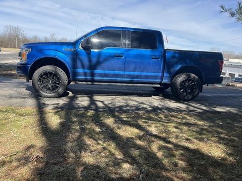 Used 2018 Ford F150 XLT w/ Equipment Group 302A Luxury image 6