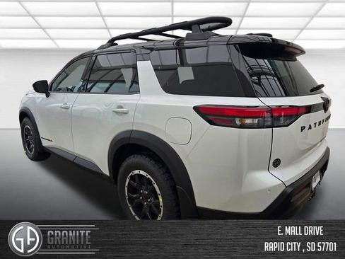 New 2026 Nissan Pathfinder Rock Creek AWD/4WD image 3