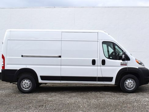 Used 2022 RAM ProMaster 2500 w/ Interior LED Lighting Group image 15