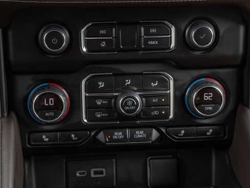 Used 2022 Chevrolet Tahoe LT AWD/4WD image 20