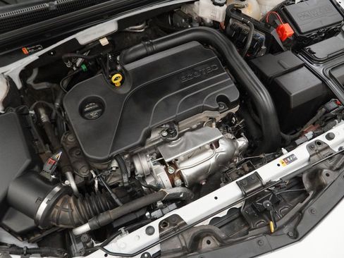 Used 2024 Chevrolet Malibu LT image 50