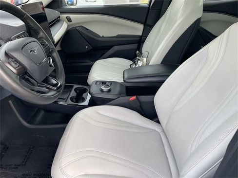 Certified 2022 Ford Mustang Mach-E Premium image 22