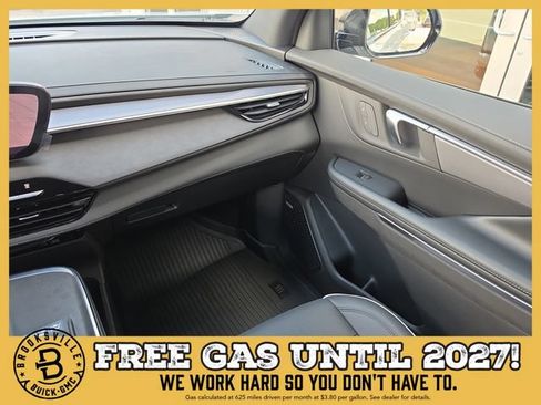 New 2027 Buick Enclave Sport Touring w/ Power Package FWD image 14