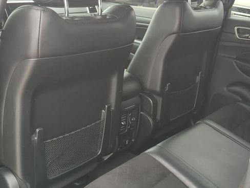 Certified 2020 Jeep Grand Cherokee Altitude AWD/4WD image 18