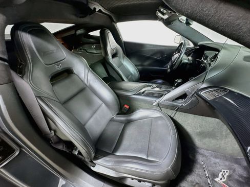 Used 2017 Chevrolet Corvette Z06 RWD image 25