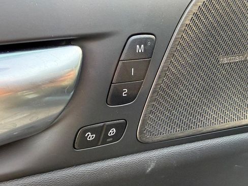 New 2026 Volvo V60 B5 Cross Country Plus w/ Climate Package image 10