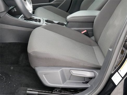 Used 2019 Volkswagen Jetta S w/ Driver Assistance Package image 14