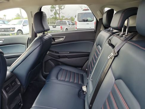 Used 2023 Ford Edge SEL w/ Sport Appearance Package AWD/4WD image 30